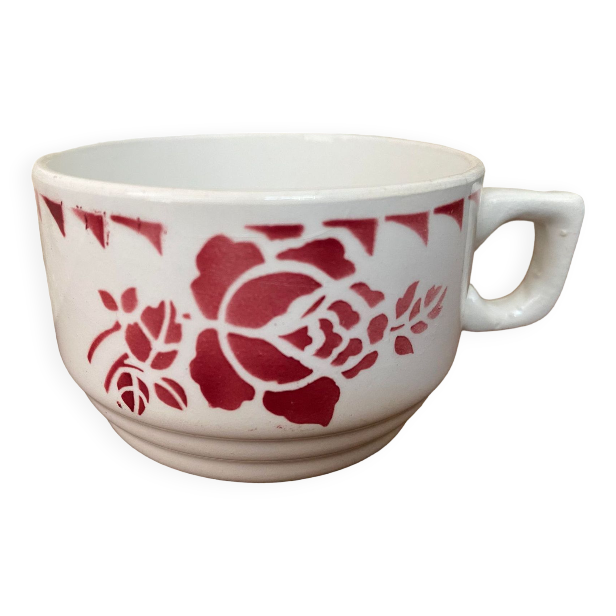 Coffee Cup Mars décor burgundy pink and burgundy triangle edged