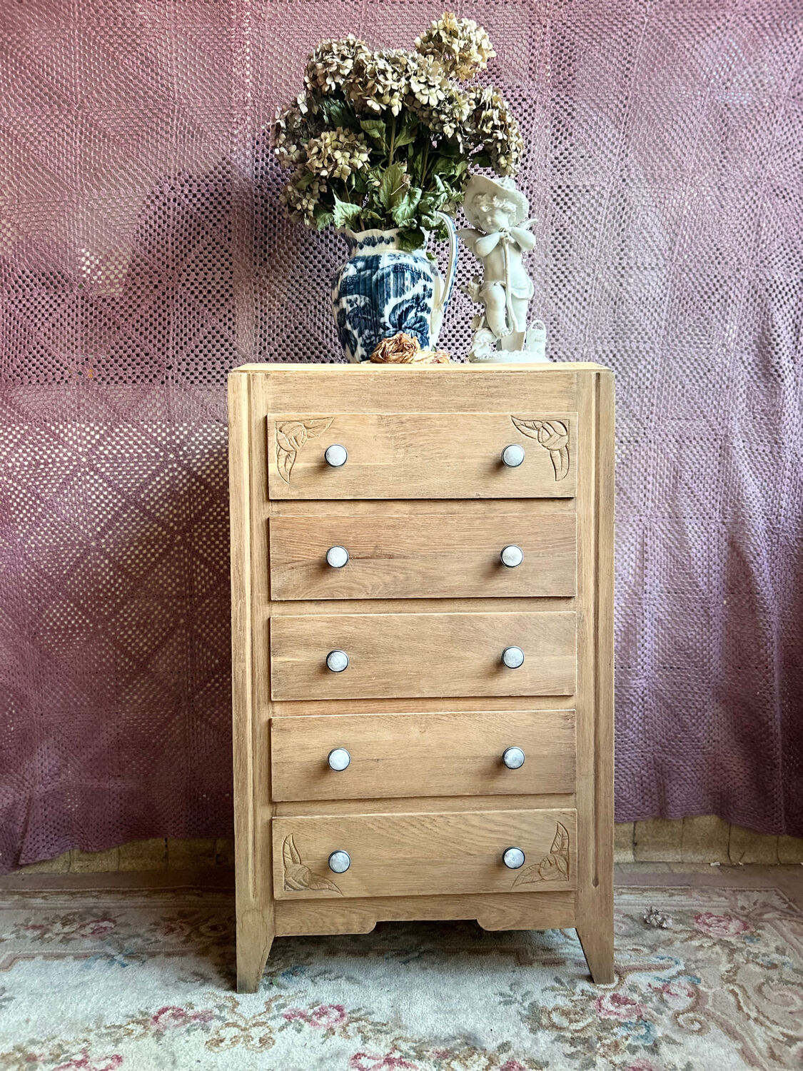 Art Deco oak chest of drawers.