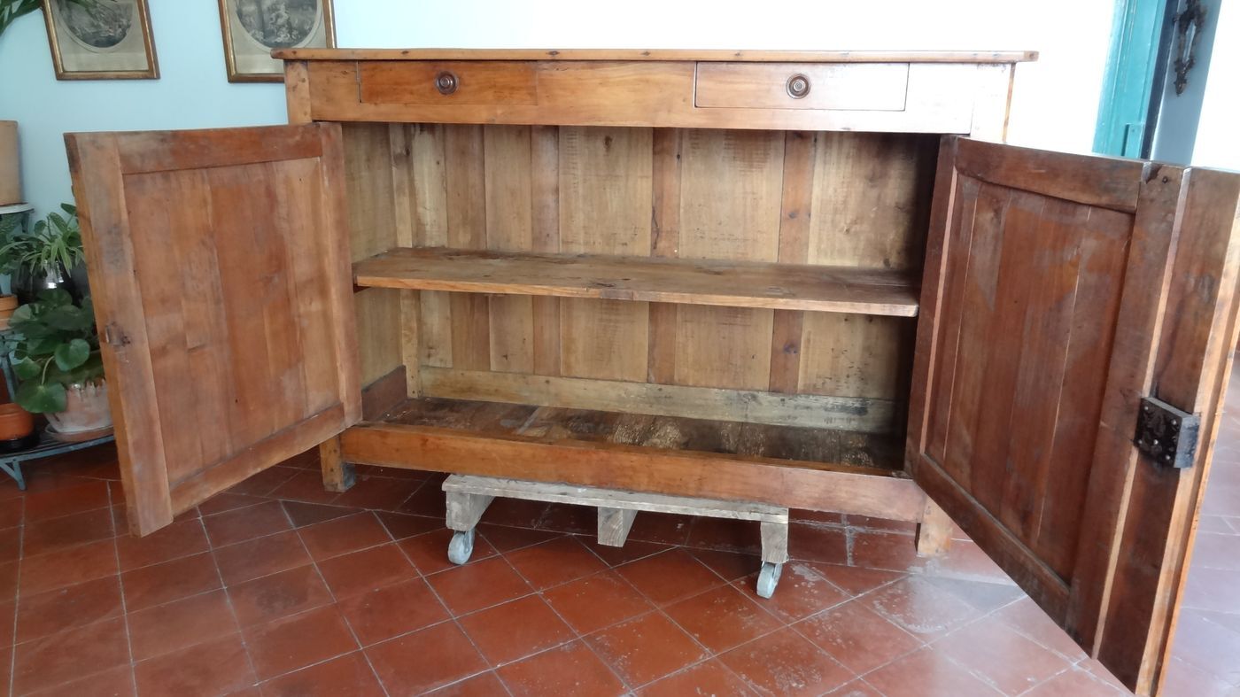 155 x 105 cm low-door buffet