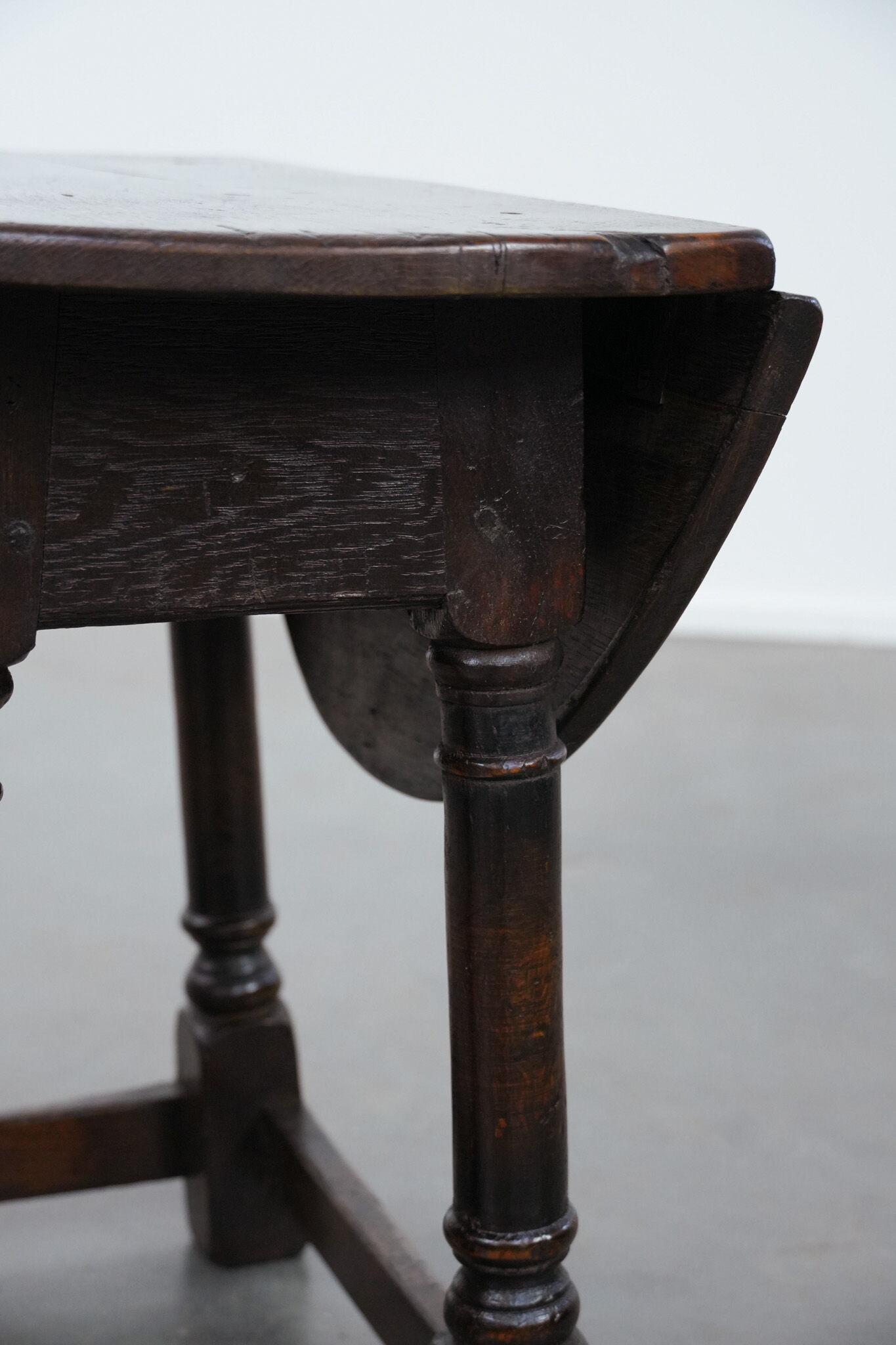 Tabouret anglais ancien à abattants, en chêne, datant du XVIIIe siècle