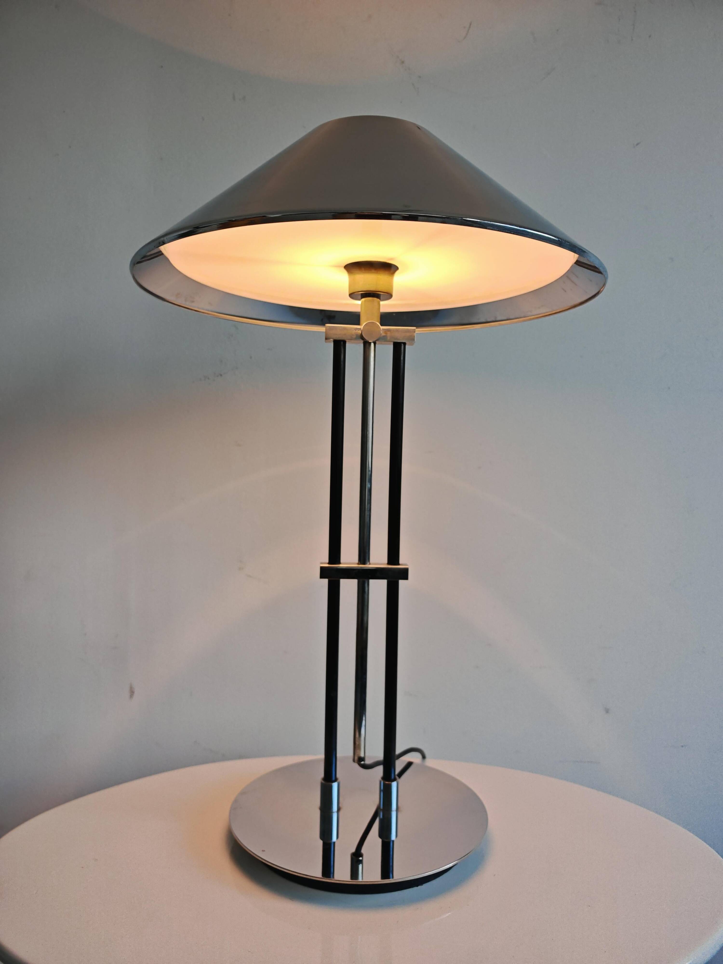 Space Age table lamp in nickel-plated steel, height adjustable, 1970s.