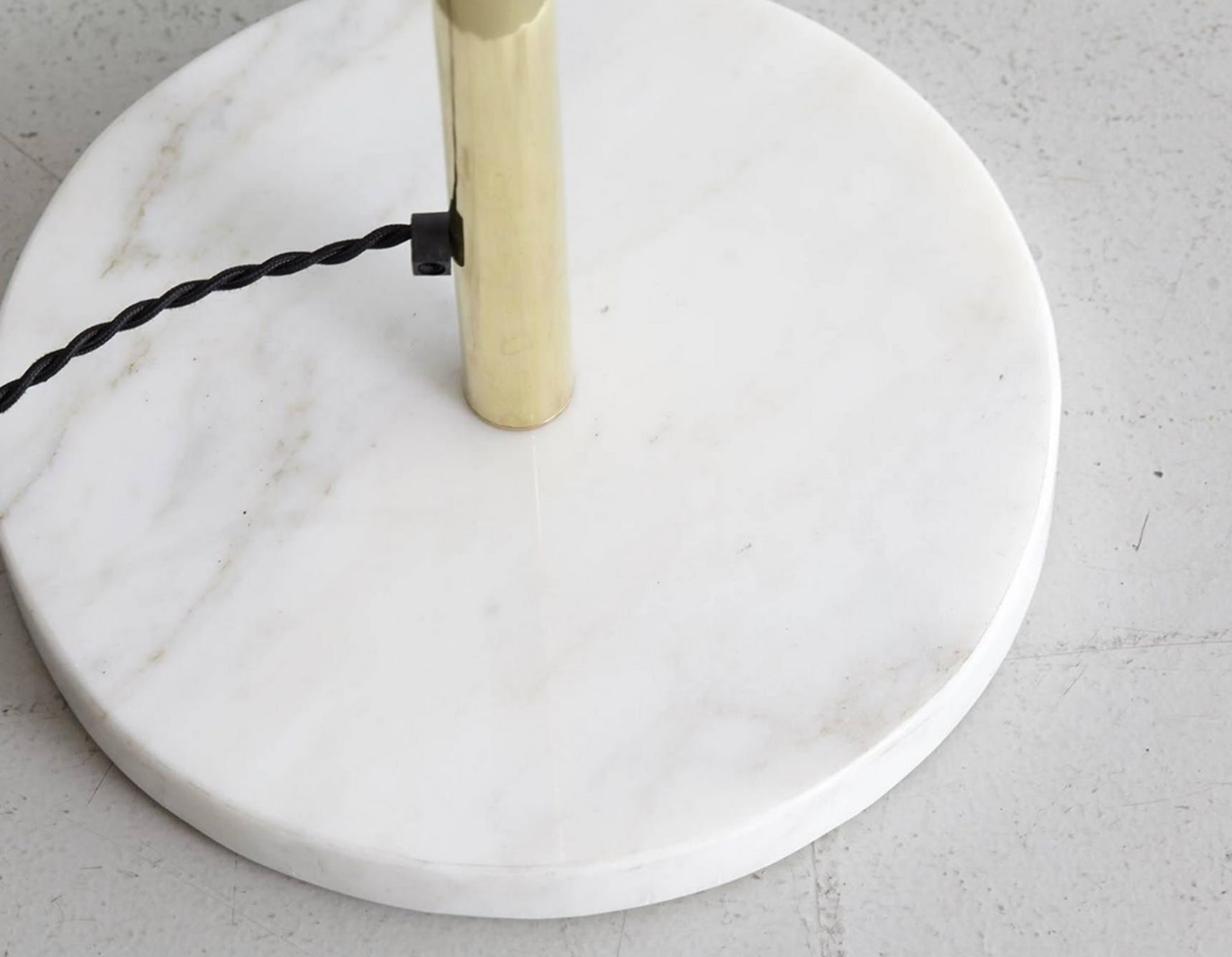 3-arm swing Italian lamppost