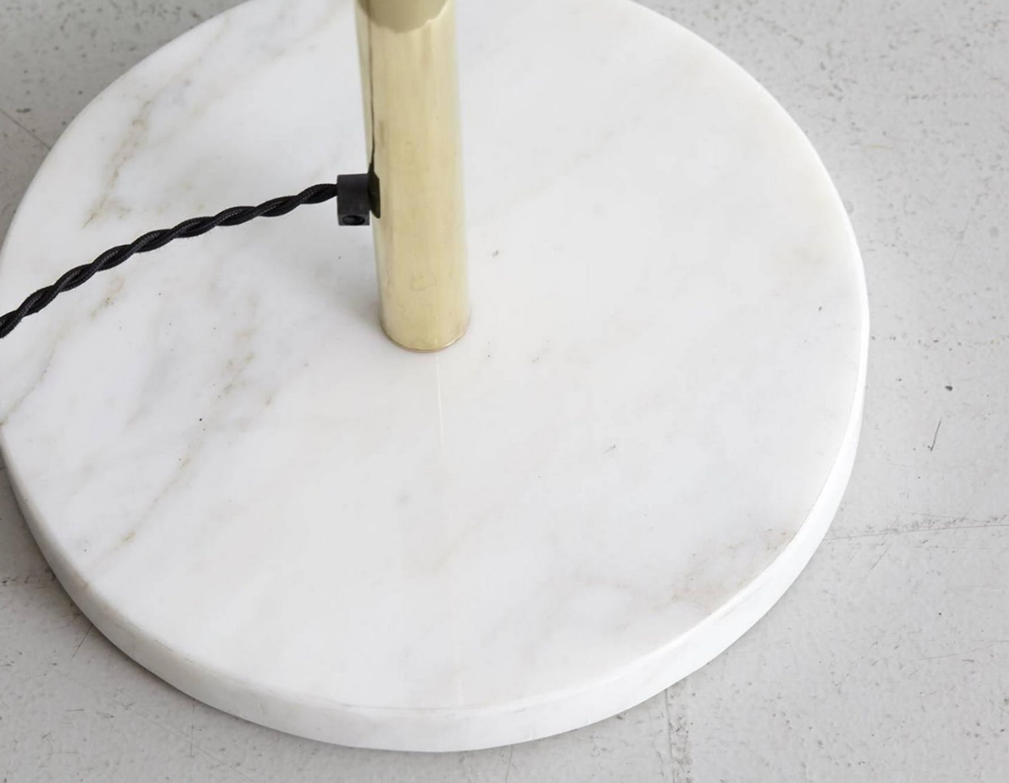 3-arm swing Italian lamppost