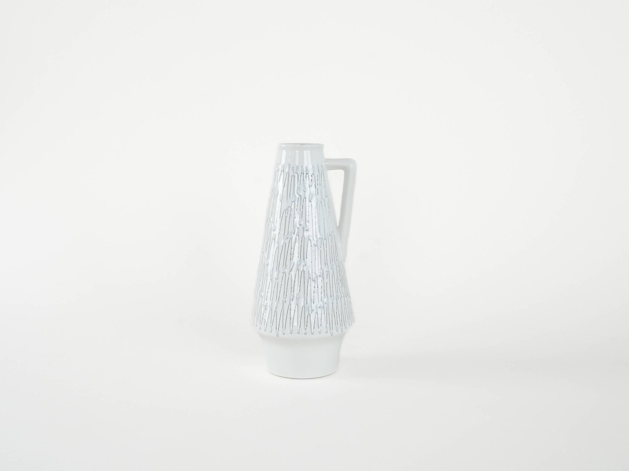 Ceramic vase Fat Lava, German design, 1960s, manufacturer: Scheurich
