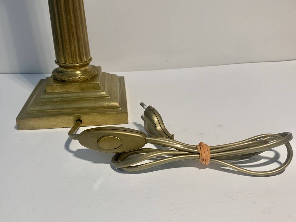 Corinthian column lamp in bronze and gilded brass