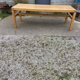 Rectangular dining room table