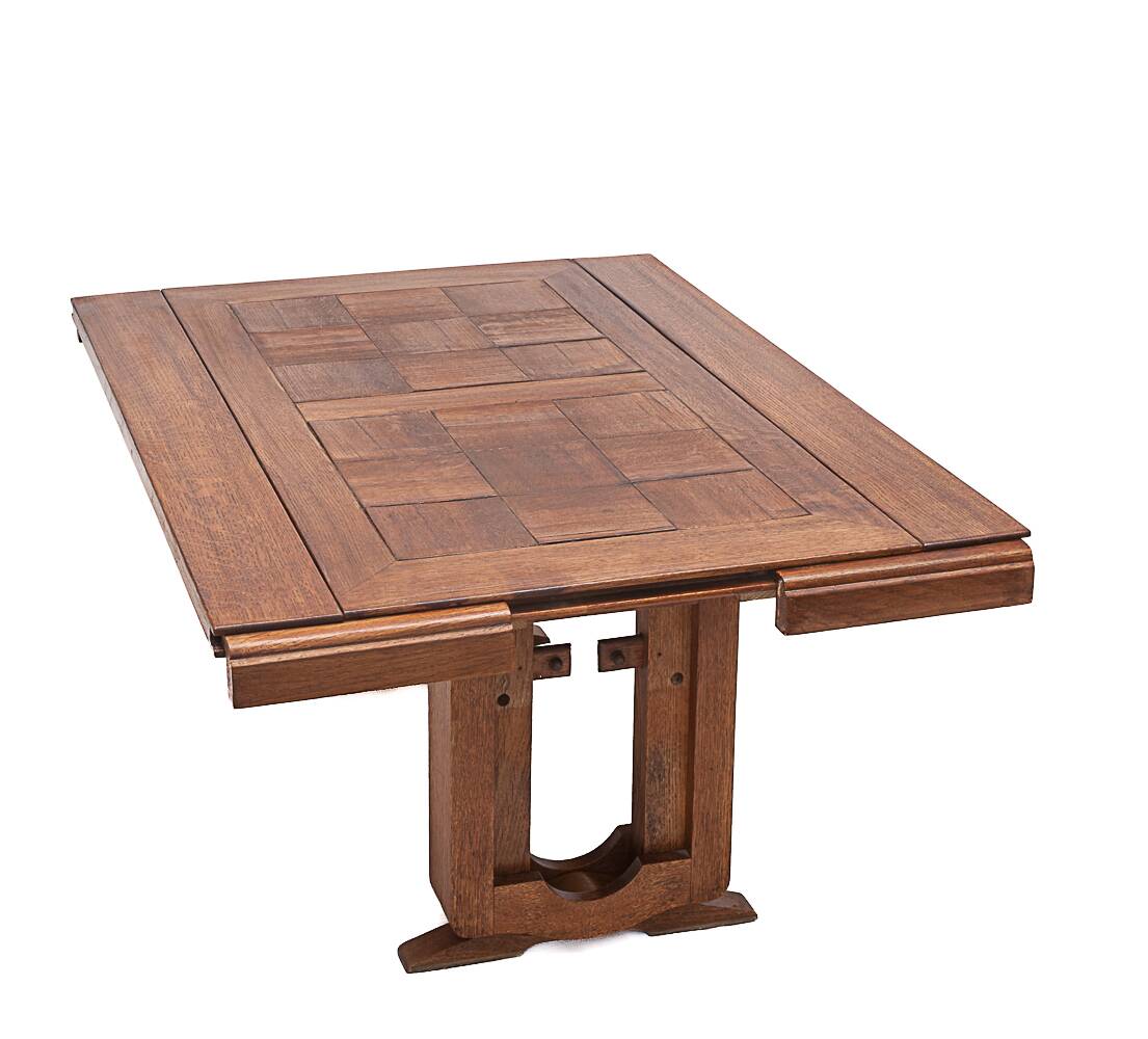 Guillerme and Chambron dining table