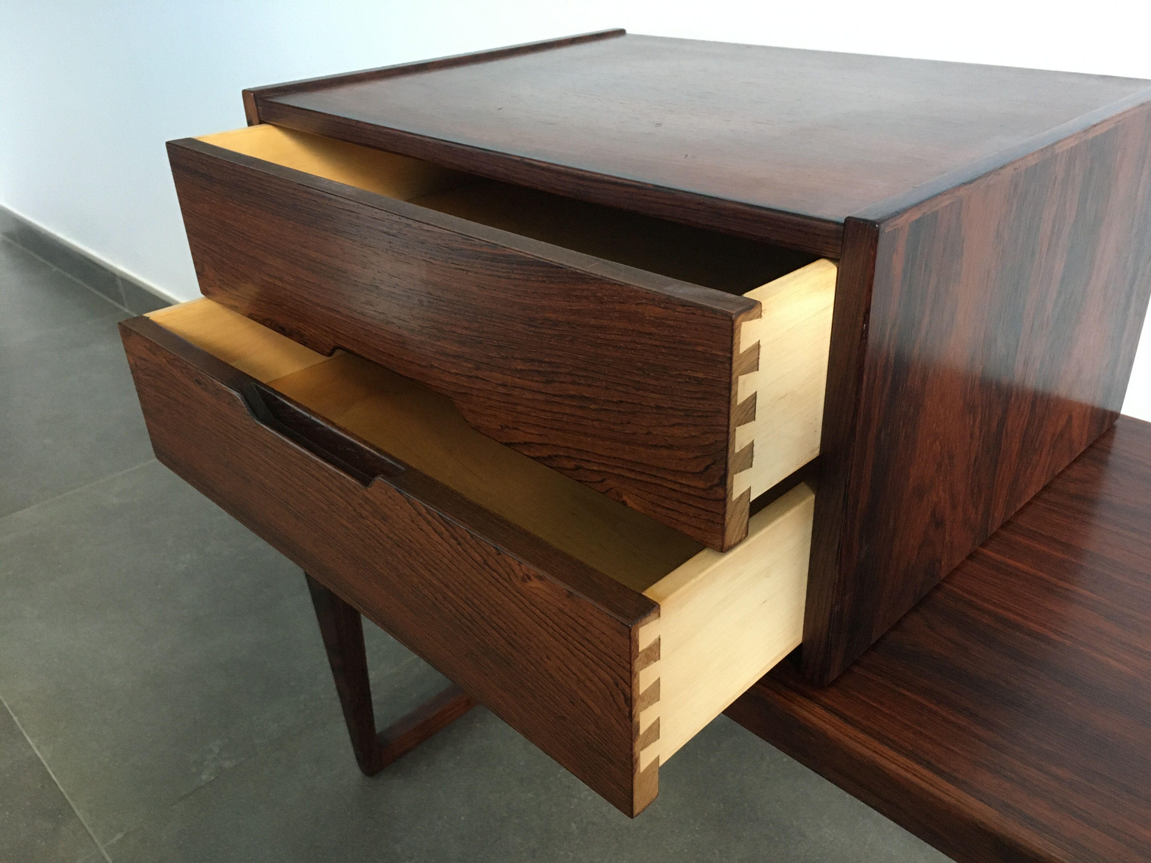 Scandinavian rosewood mirror and bench by Aksel Kjersgaard 60s
