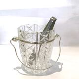 Ice bucket