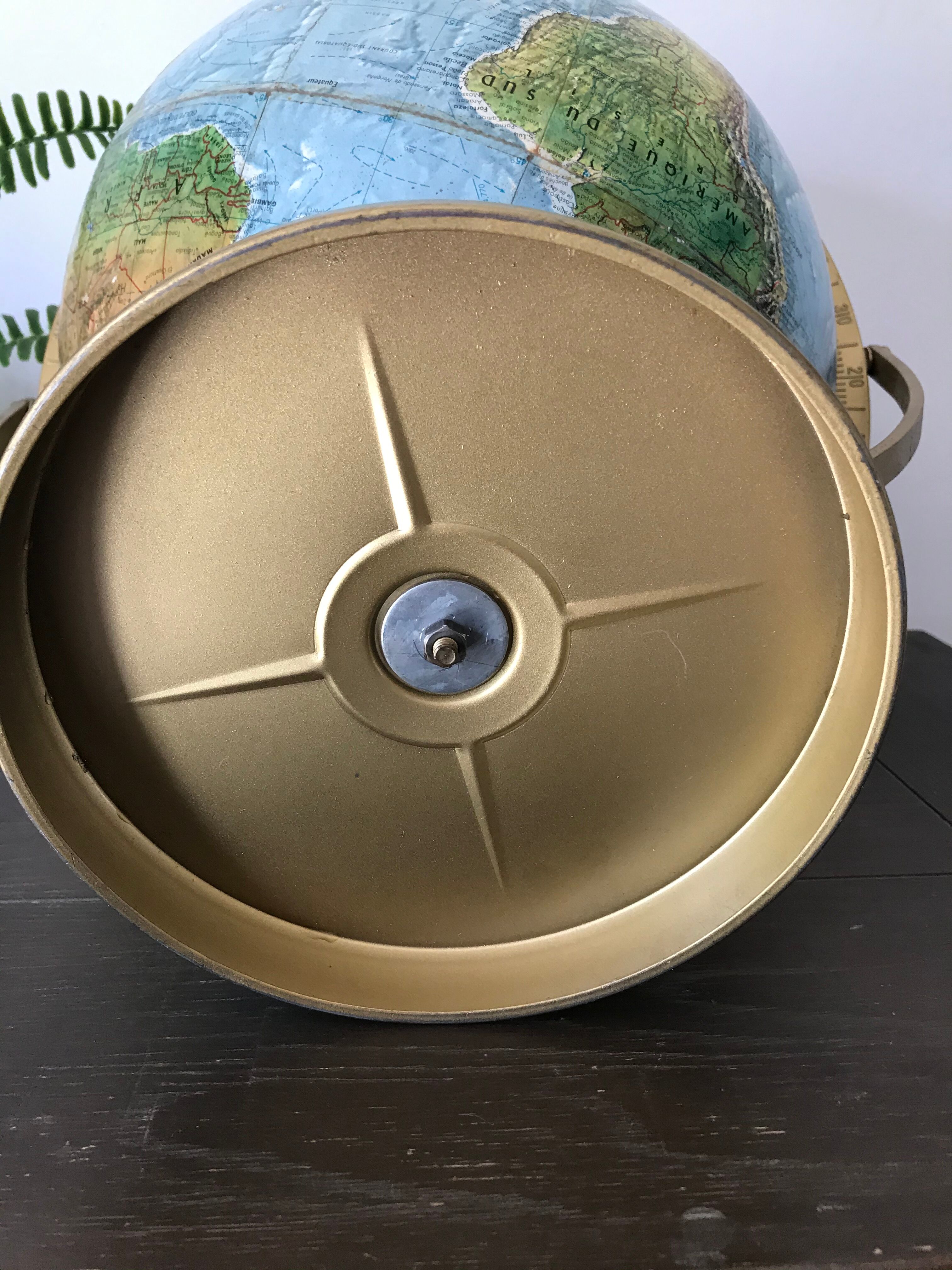 Globe Earth Scanglobe 1960 in relief, paper map and brass footing