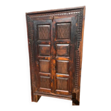 Cabinet in wood