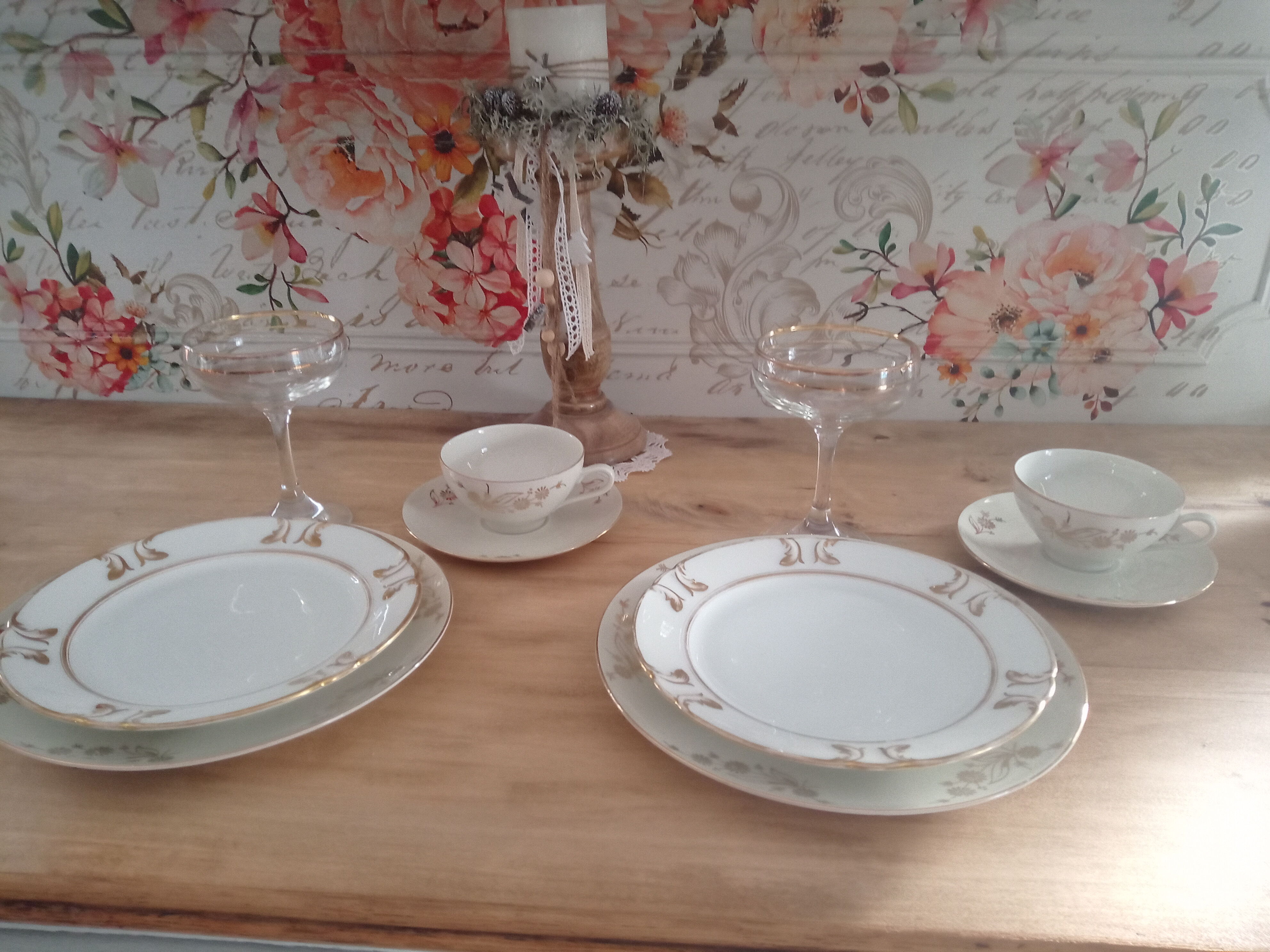 Set of 6 dessert plates or entry golden décor