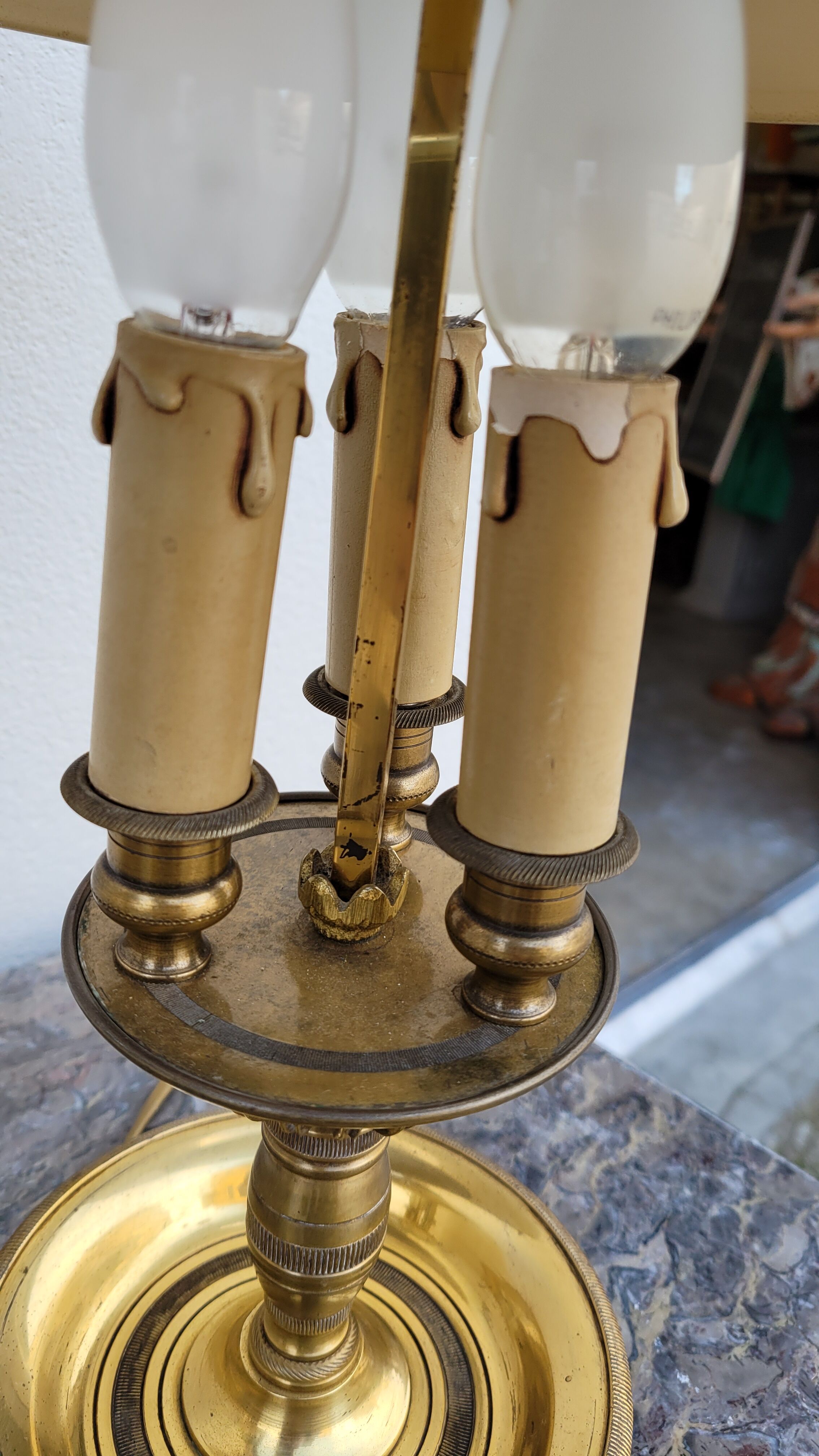 Lampe bouillotte style empire en bronze
