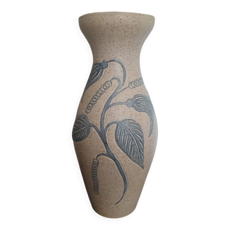 Accolay ceramic vase