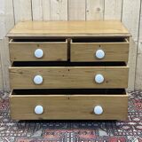 Victorian chest of drawers nineteenth in fir