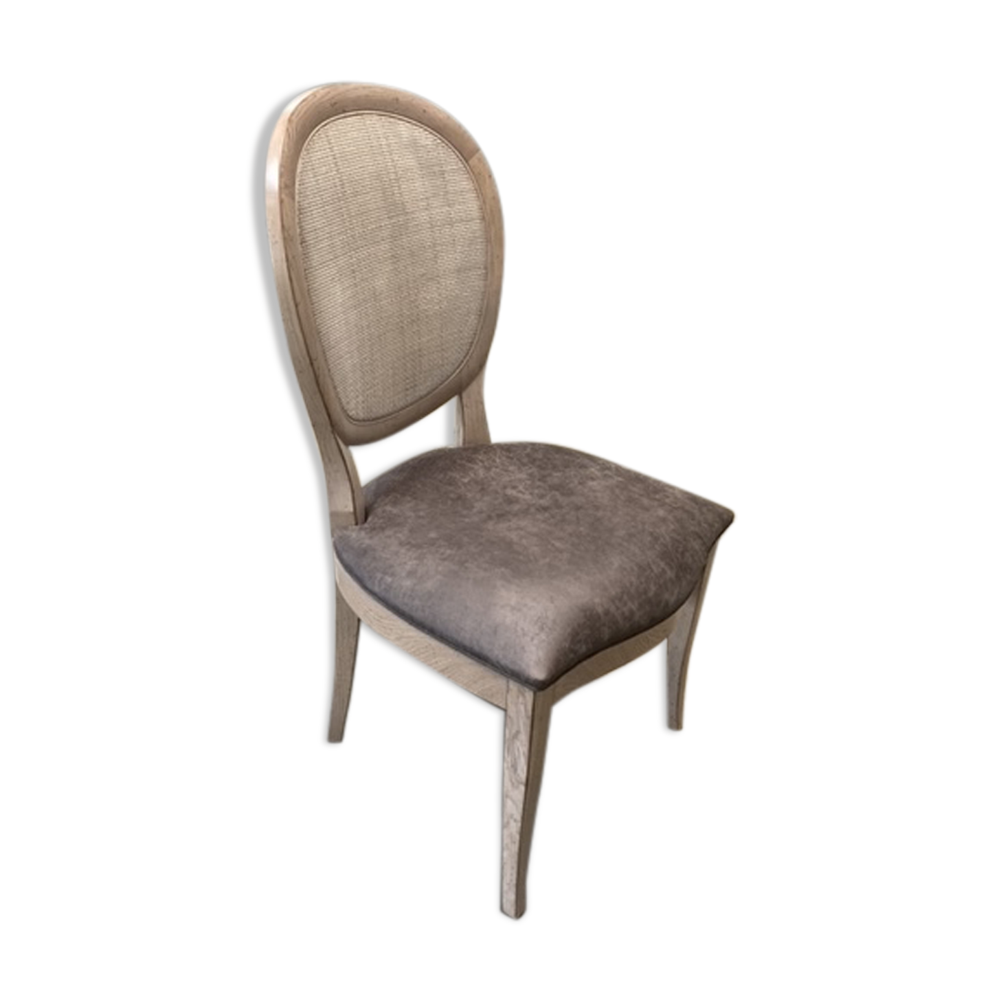 Medallion chair