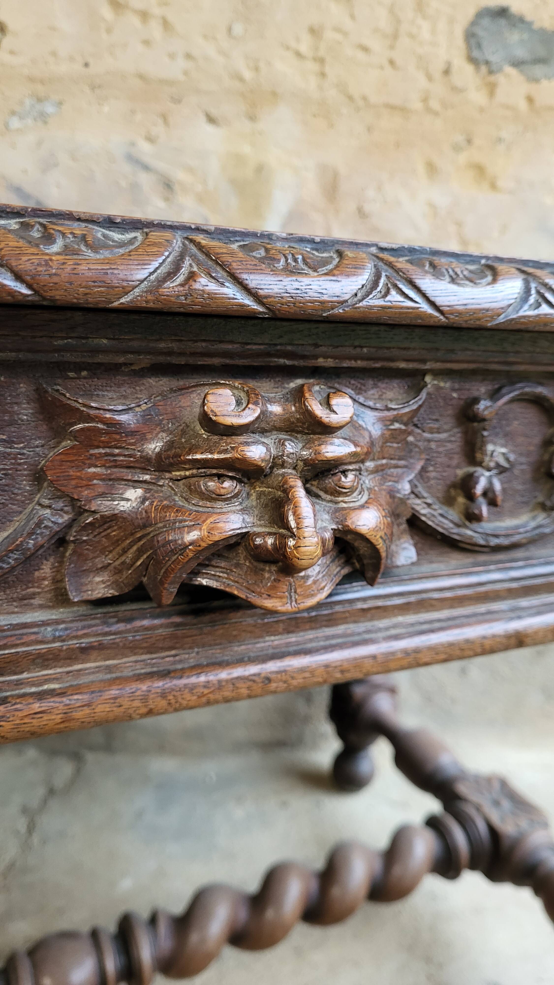 Louis xiii style writing desk table