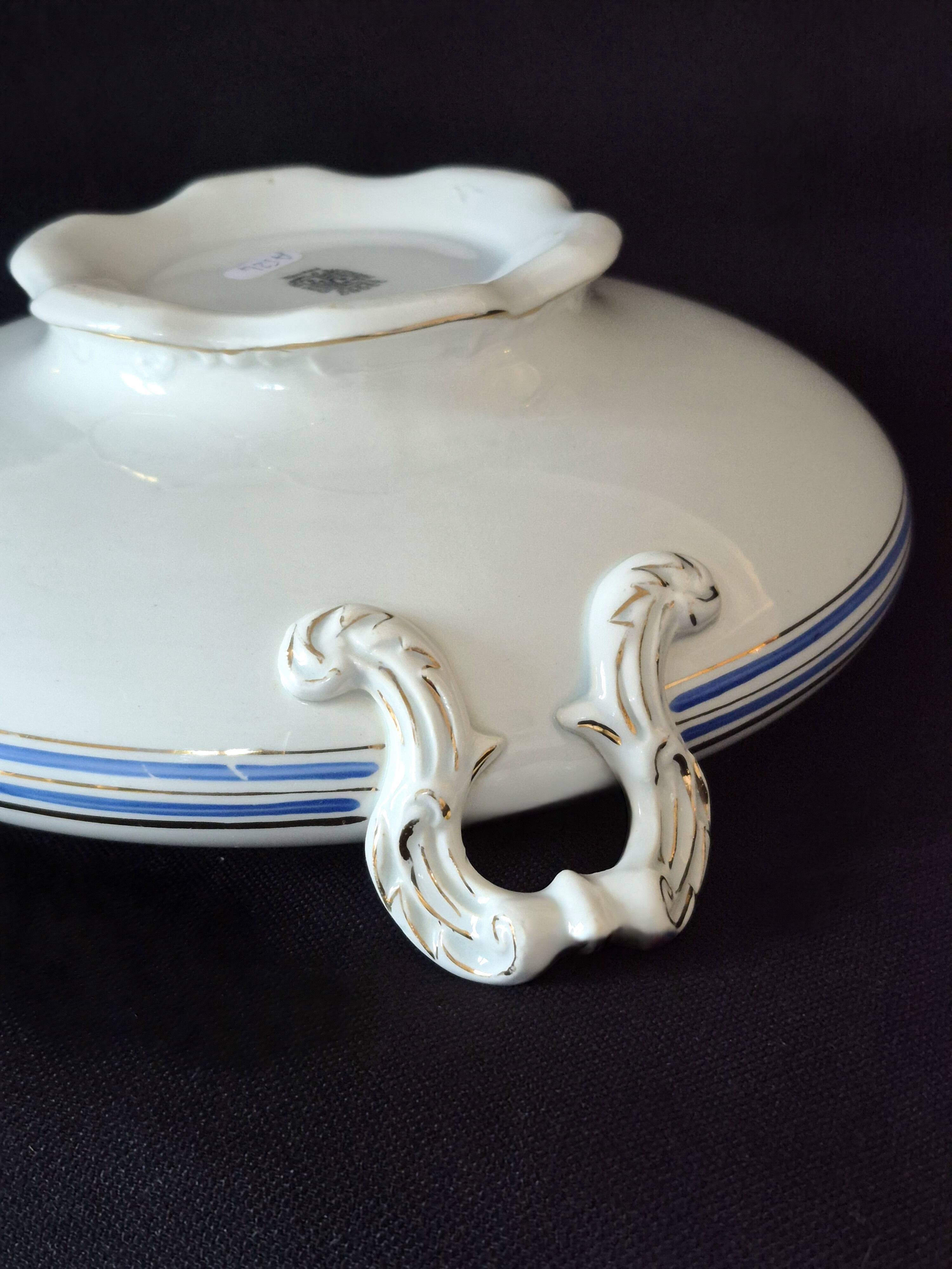 Vegetable dish or soup tureen in Onnaing earthenware A524