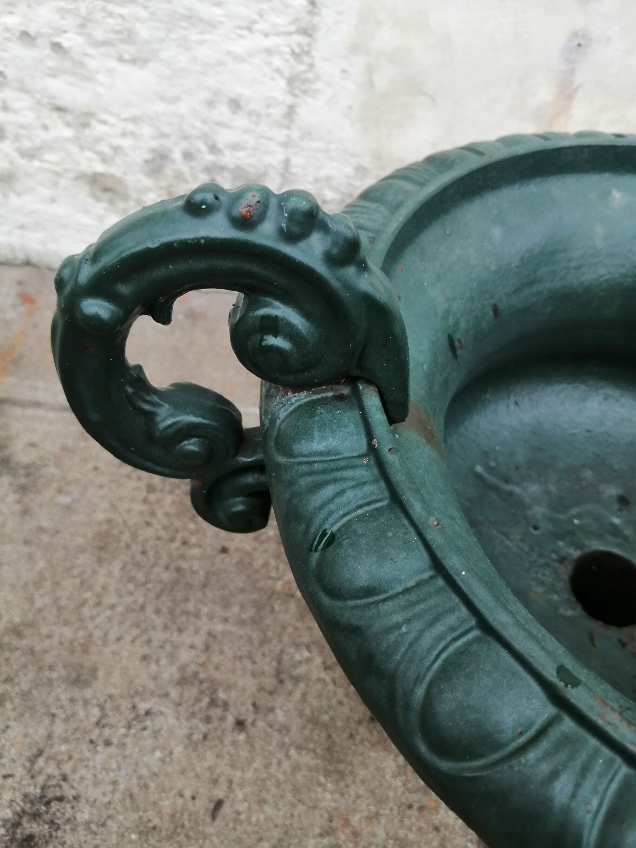 Cast iron medicis vases
