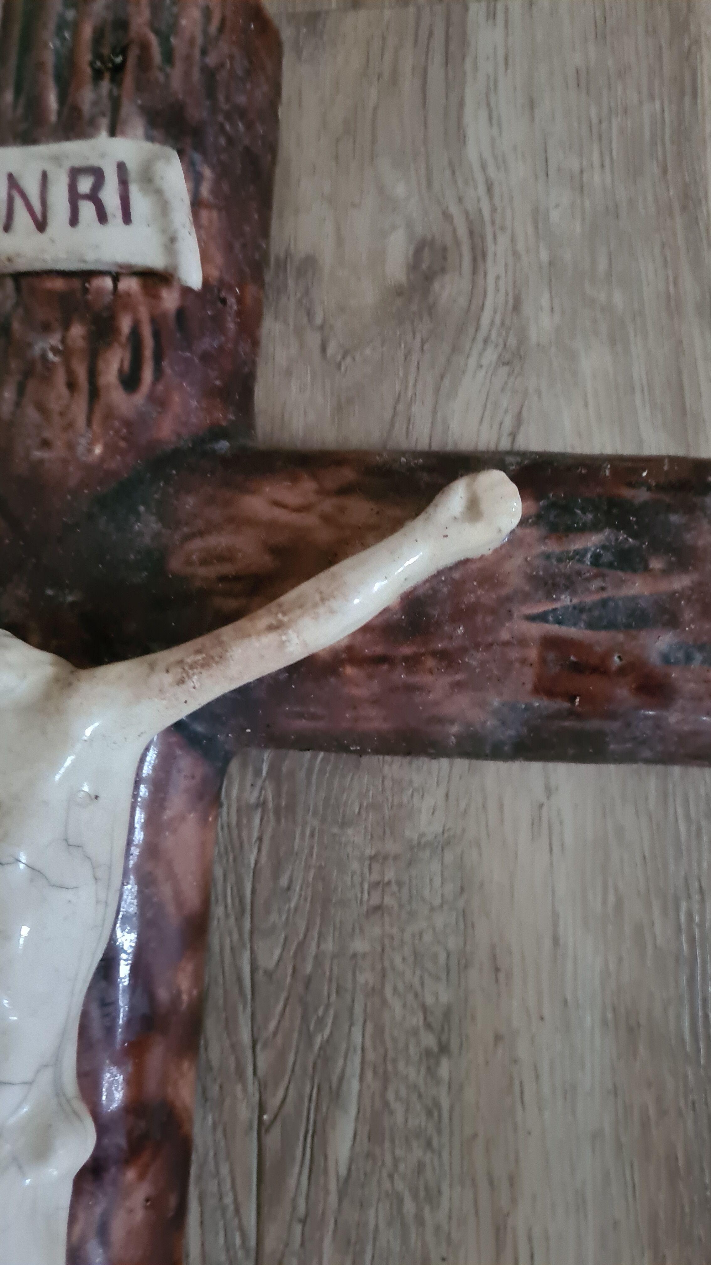 Polychrome Christ, nineteenth crown in patinated plaster