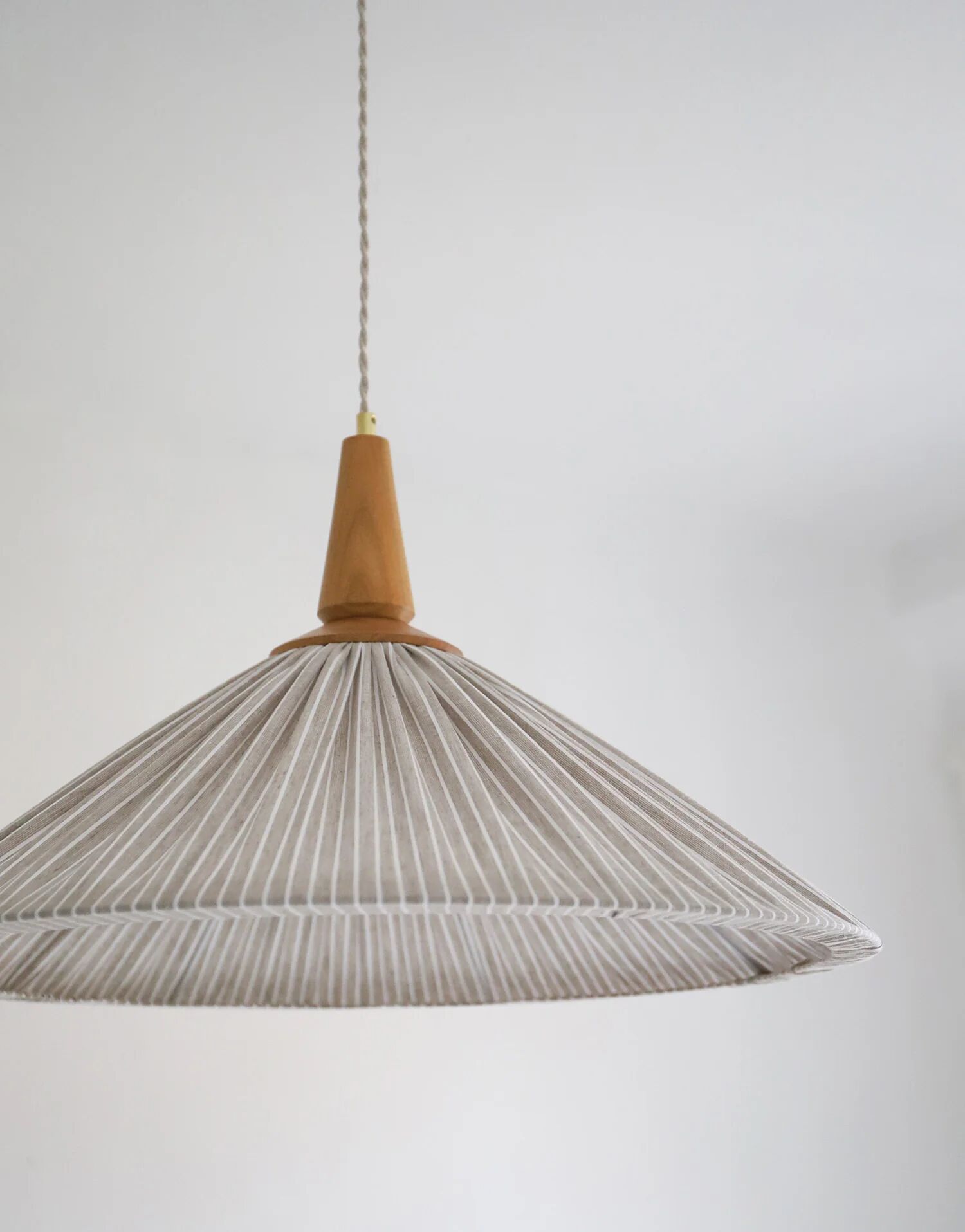 Suspension ELEONORE — 60 cm, striped olive linen and cotton