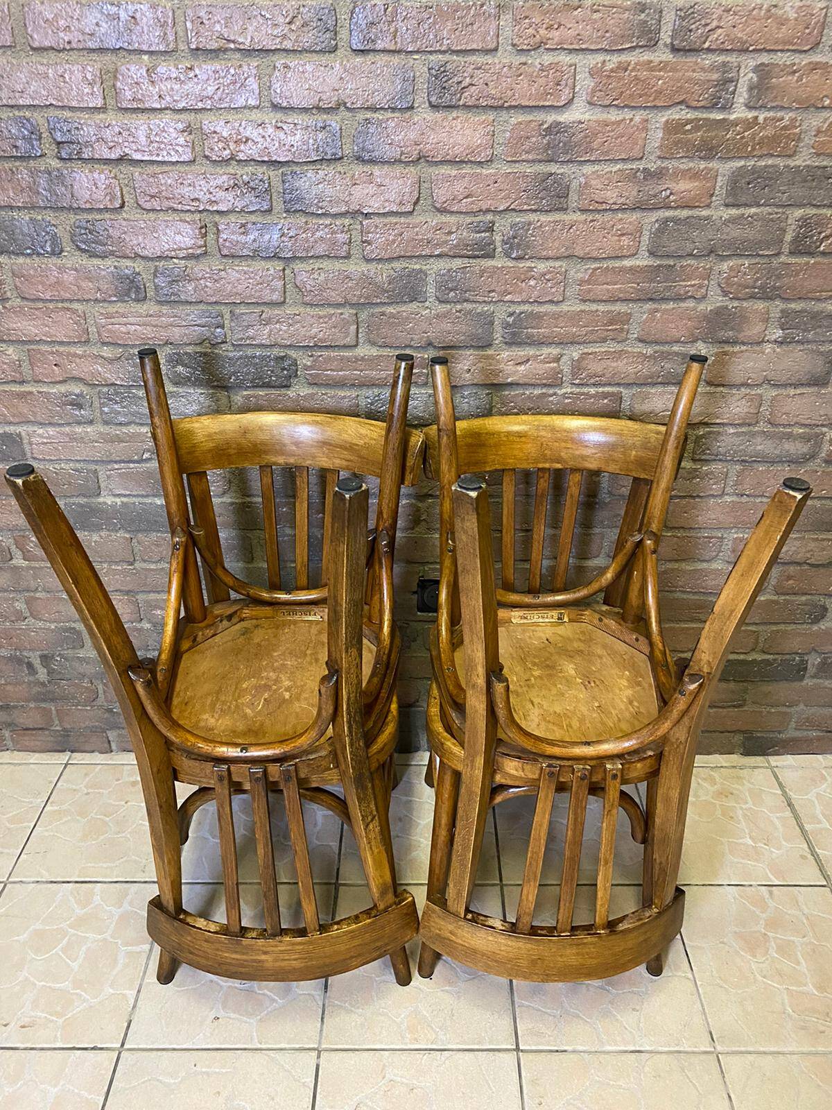 Lot de chaises Fischel