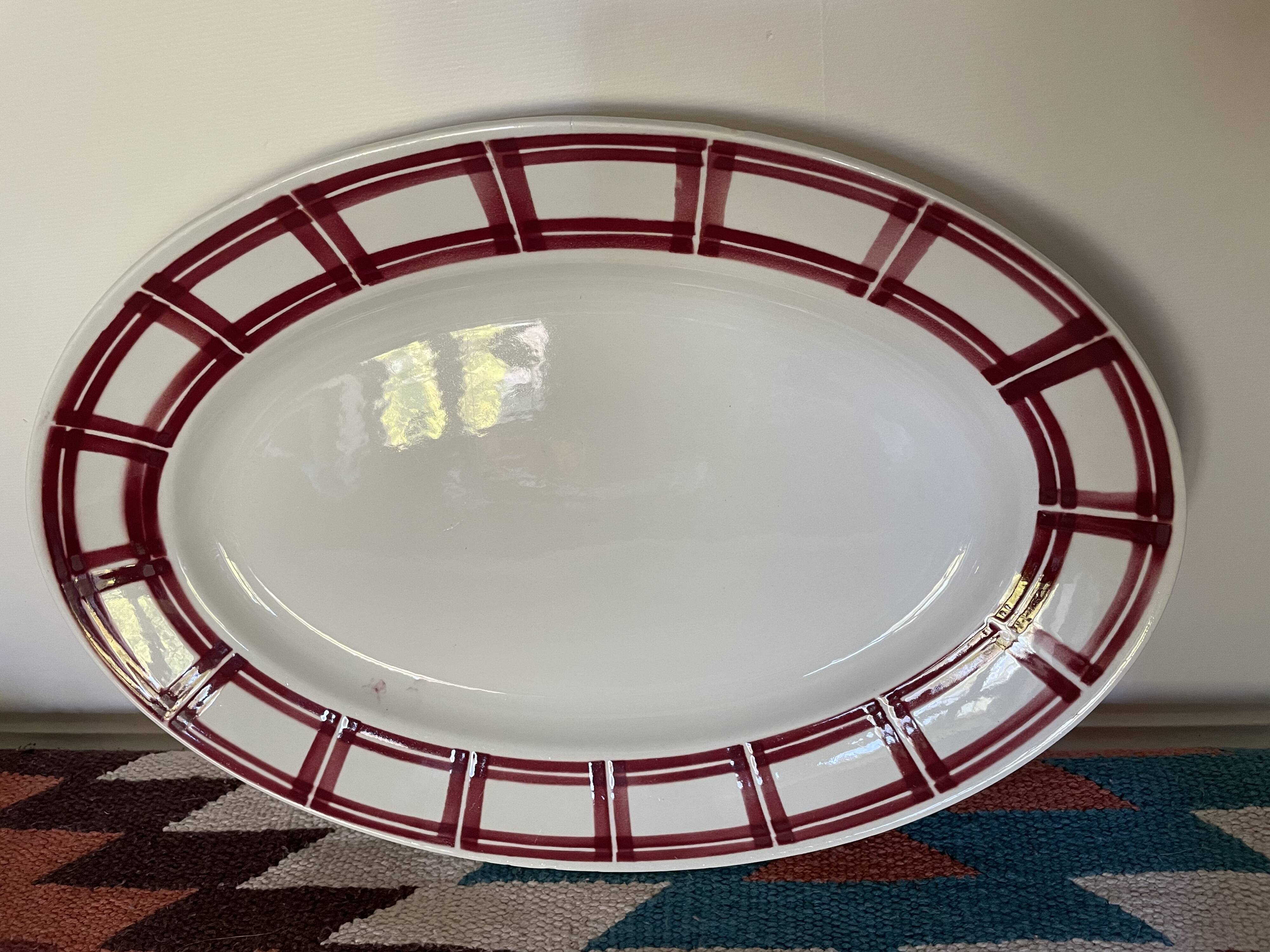 Badonviller ironstone oval dish