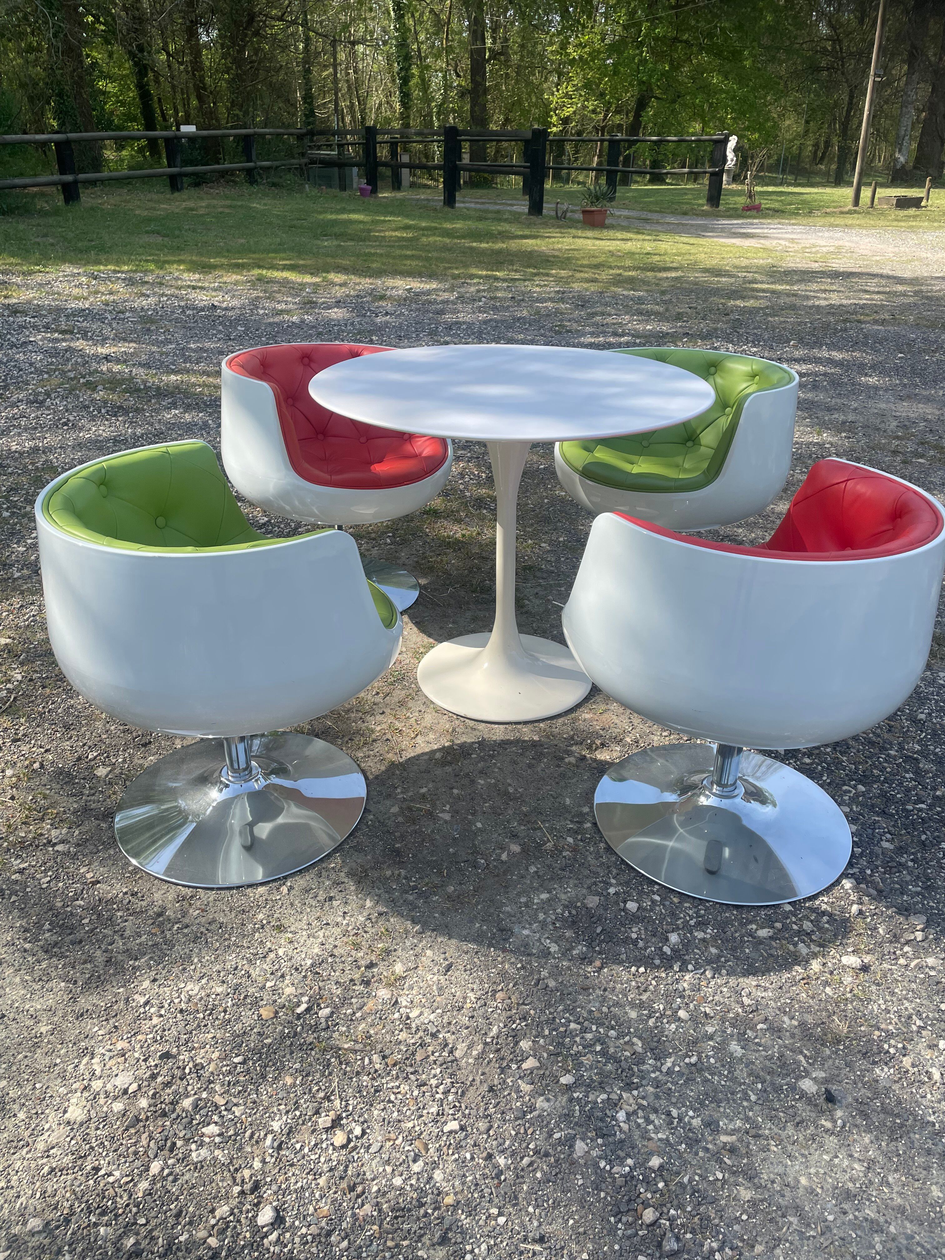 Ensemble fauteuils  table  style  vintage