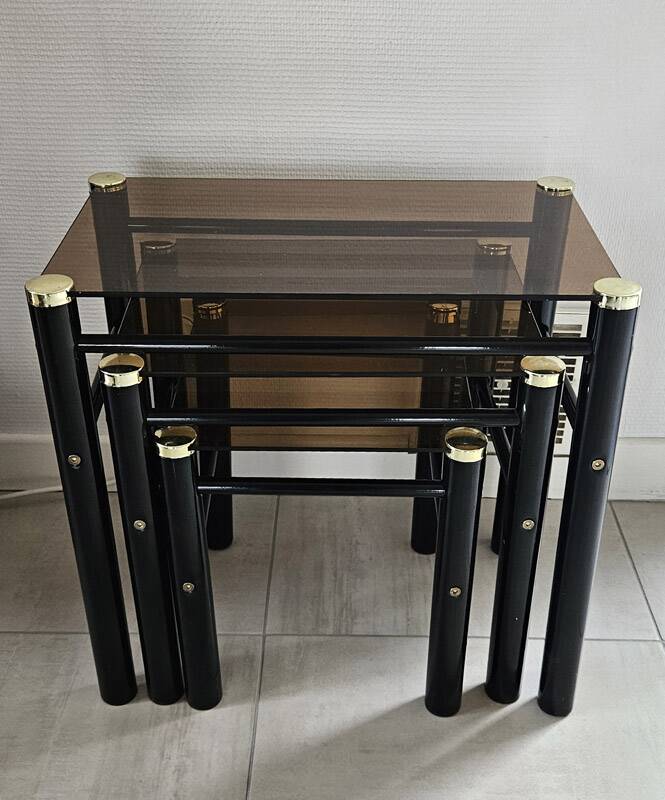 Set of 3 vintage nesting tables in smoked glass and black metal – 1970s
