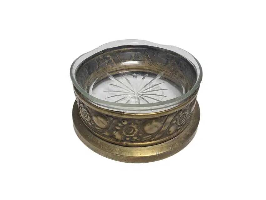 BOW Art Deco Plate for Sheep Centerpiece