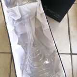 Crystal carafe with handle