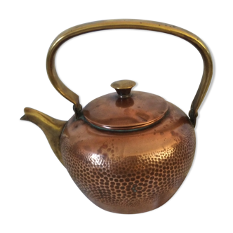 Old kettle red copper and brass