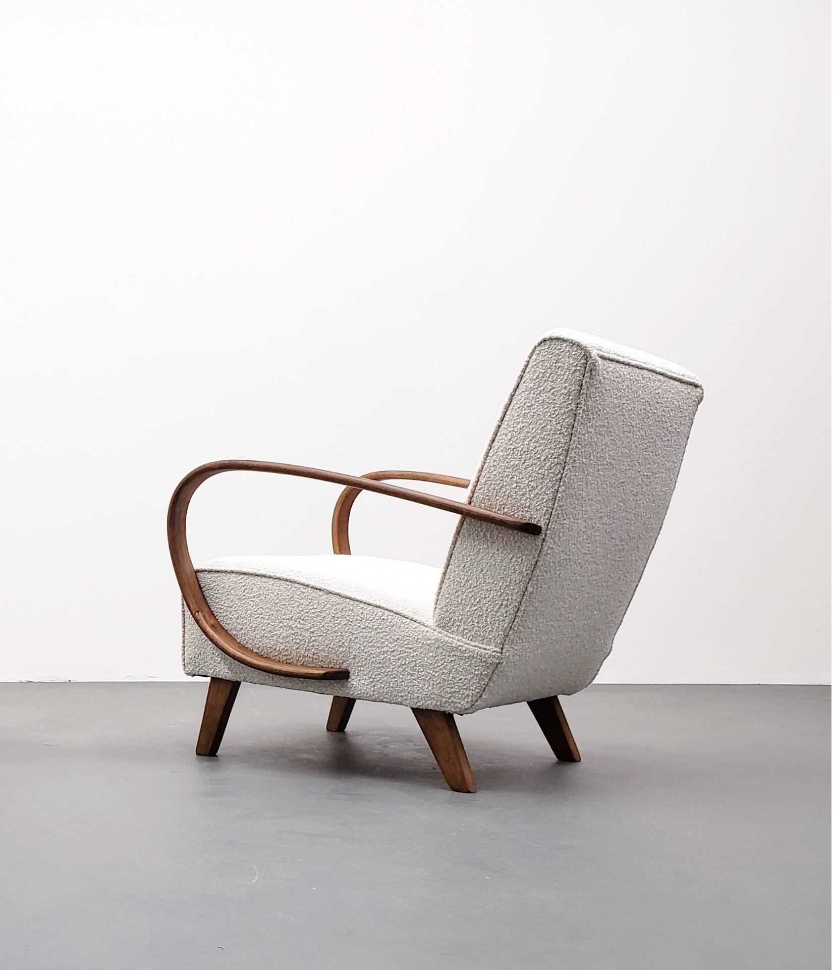1930 Jindrich Halabala Bentwood Armchair in Ivory Premium Buckle