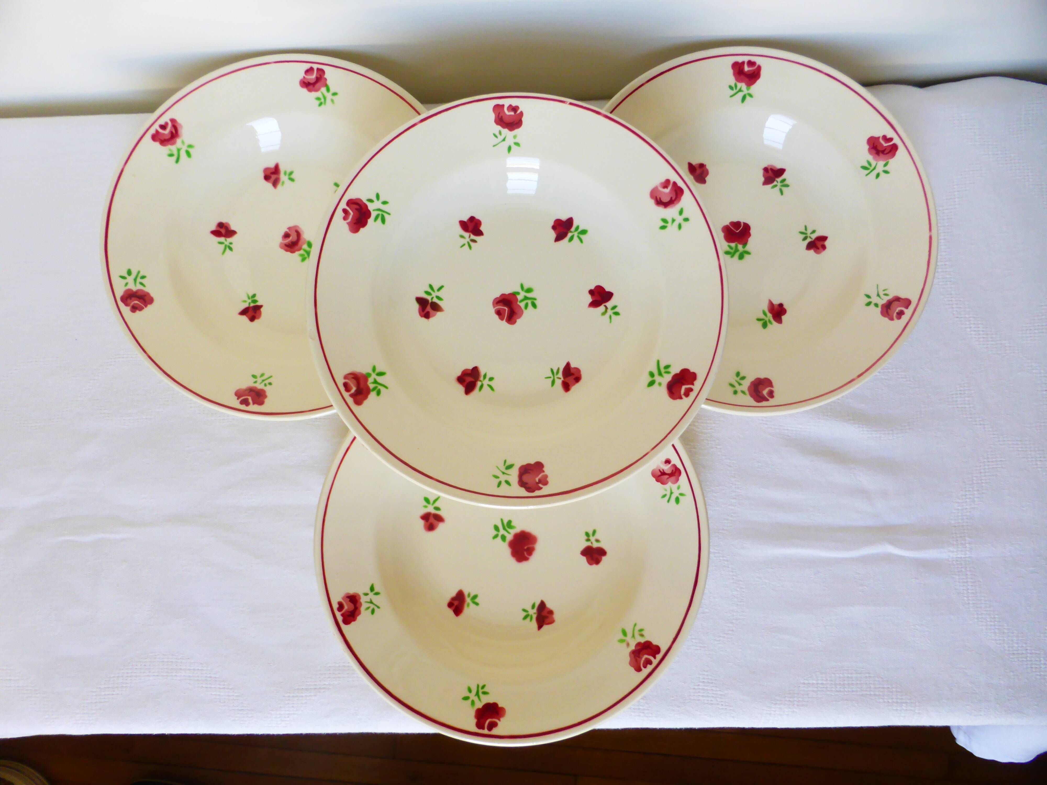 4 Badonviller soup plates 210748