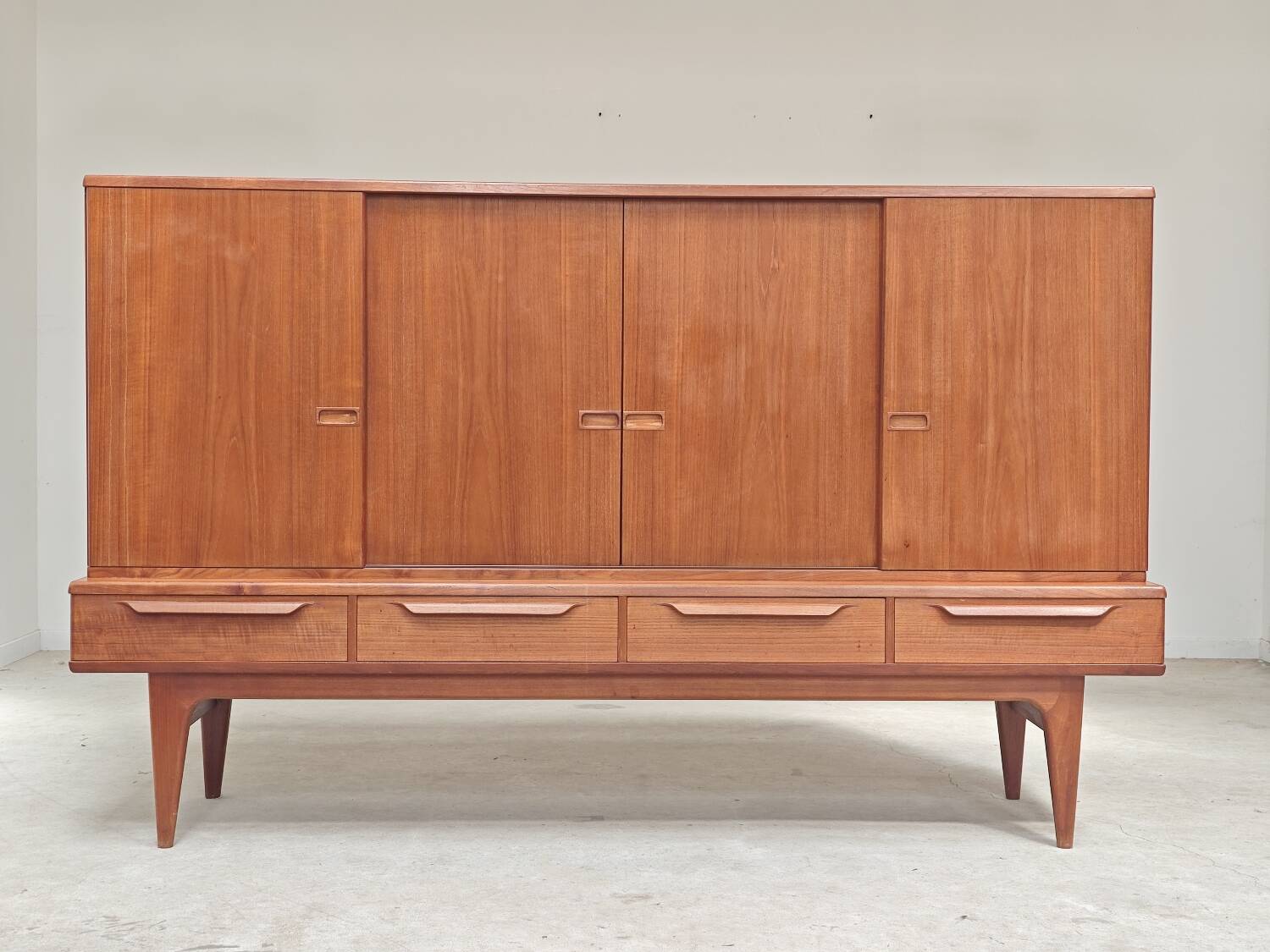 High enfilade by Johannes Andersen by Bordum & Nielsen, Samcom teak
