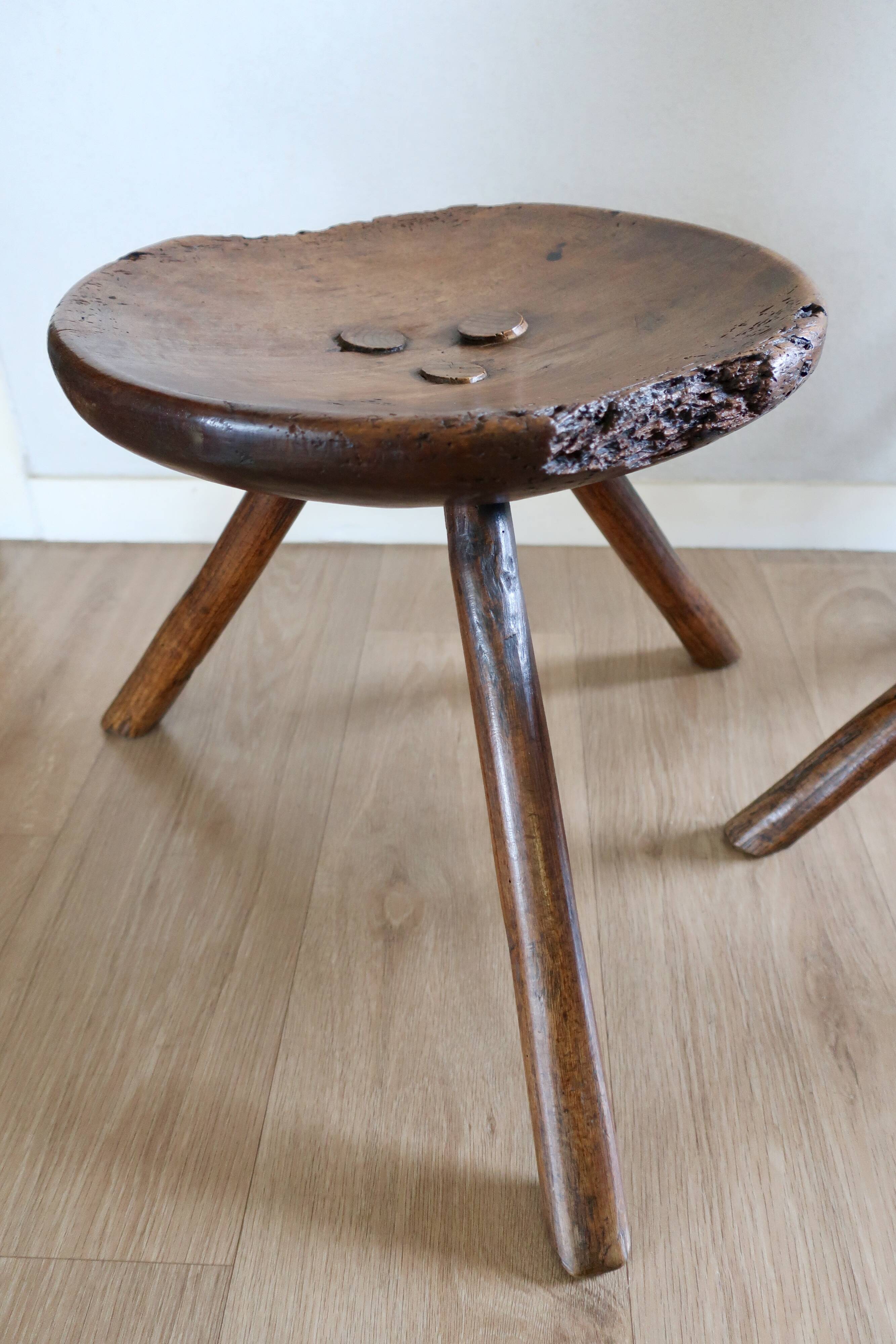 2 Tabourets Tripodes de Berger, de Vacher, Début du XXème siècle
