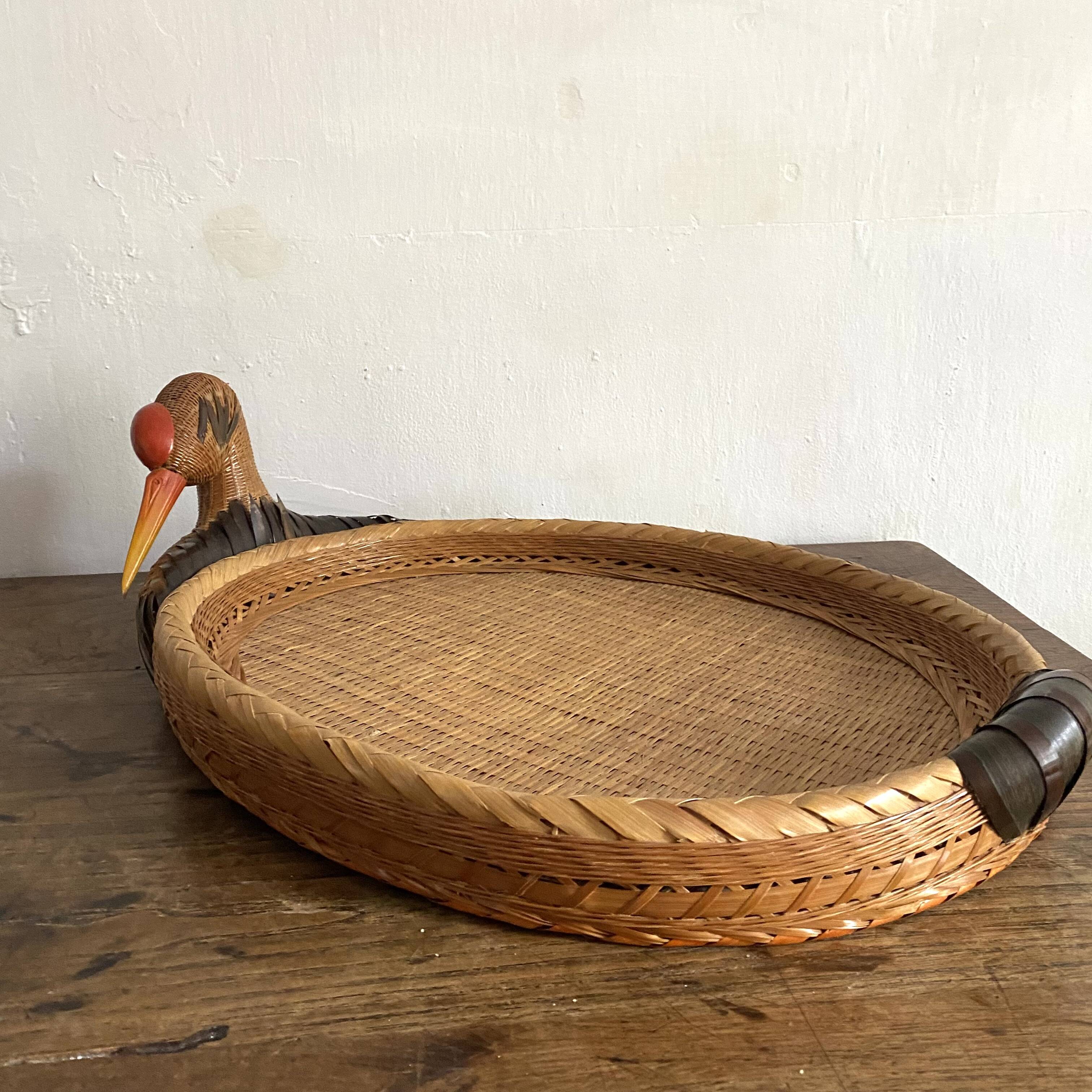 Bird woven bamboo tray