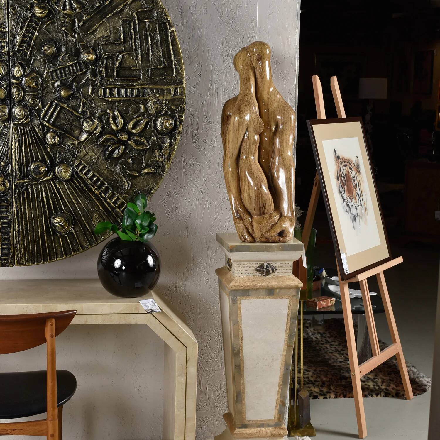 Pygmalion and Galatea modern sculpture by Cuban artist Manuel Carbonell