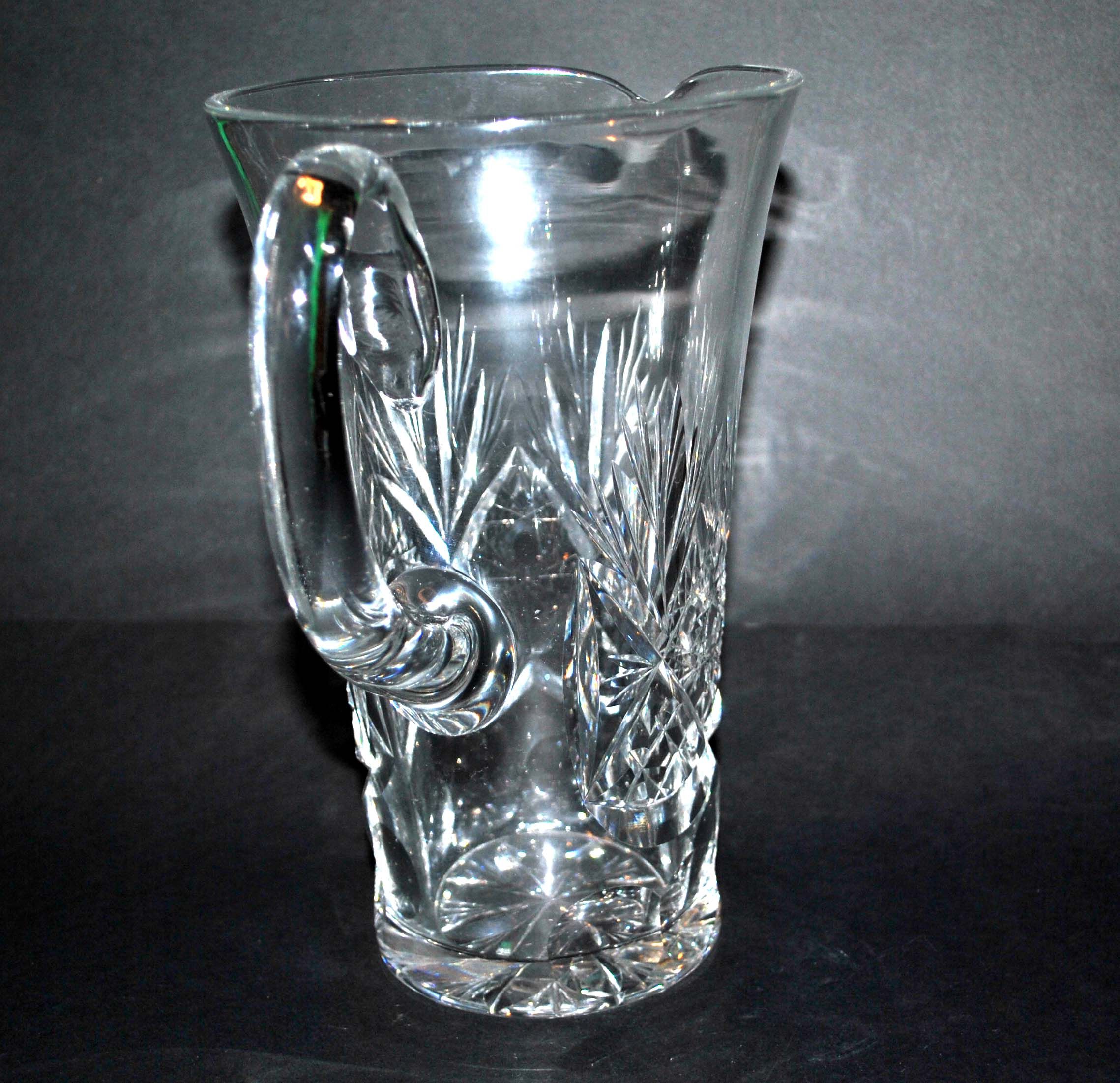 Pitcher in richly cut crystal, 1950
