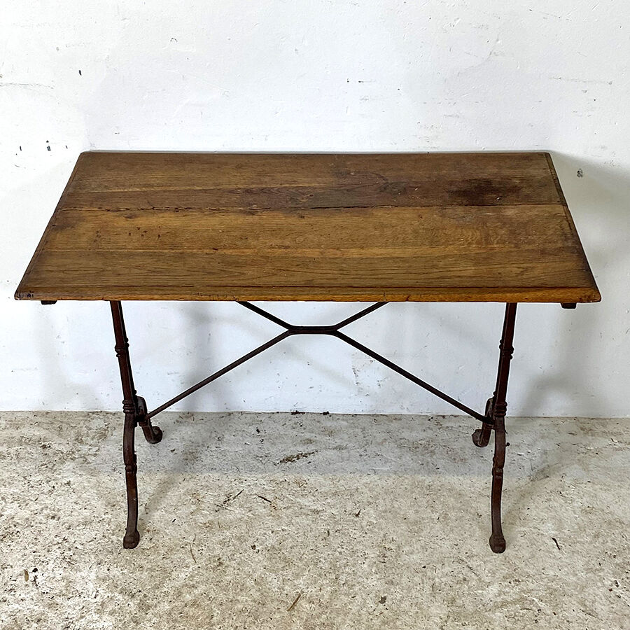 Vintage bistro table 50's