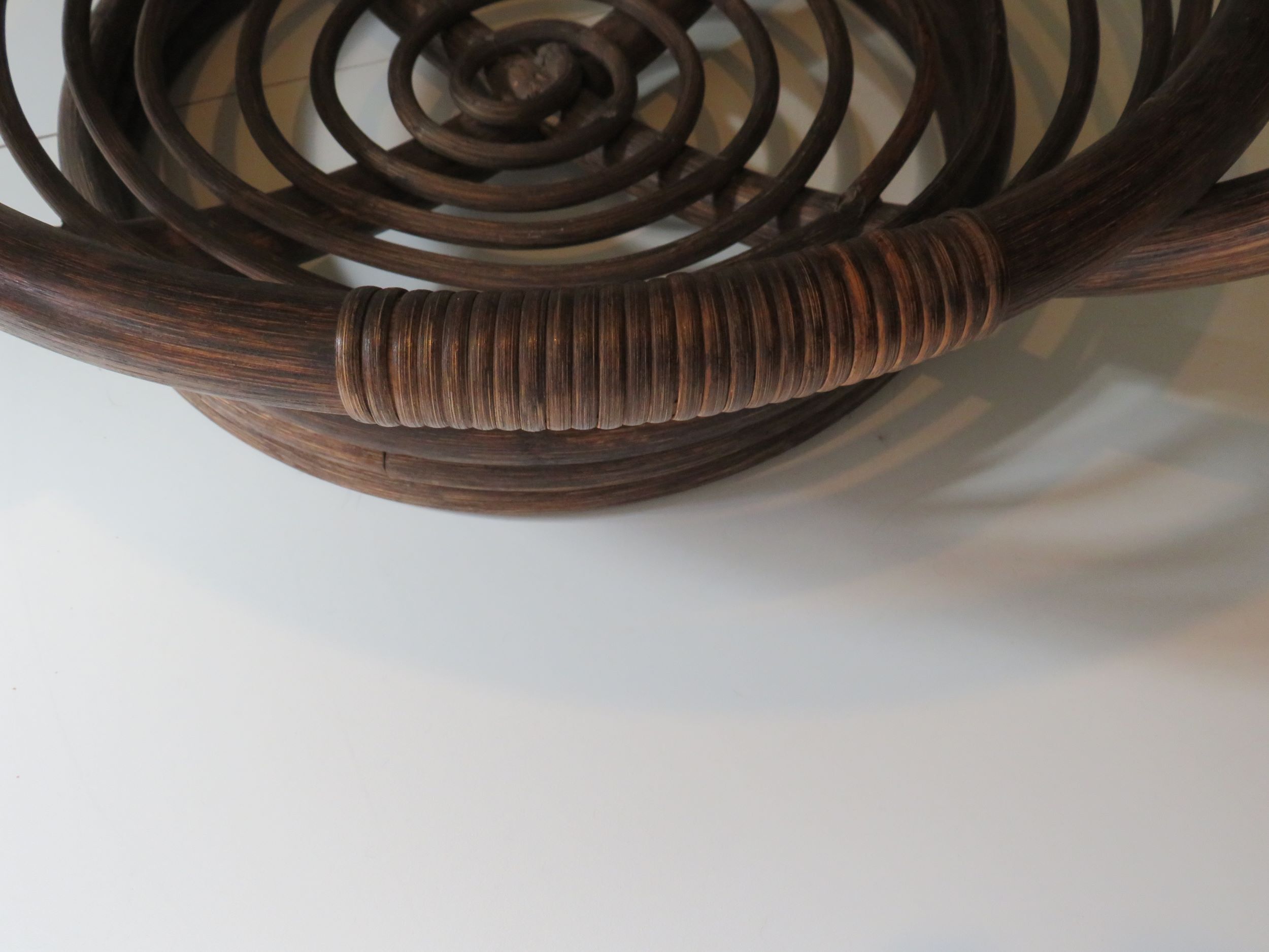 Round coffee table in bamboo, rattan, manou, Italy 1970