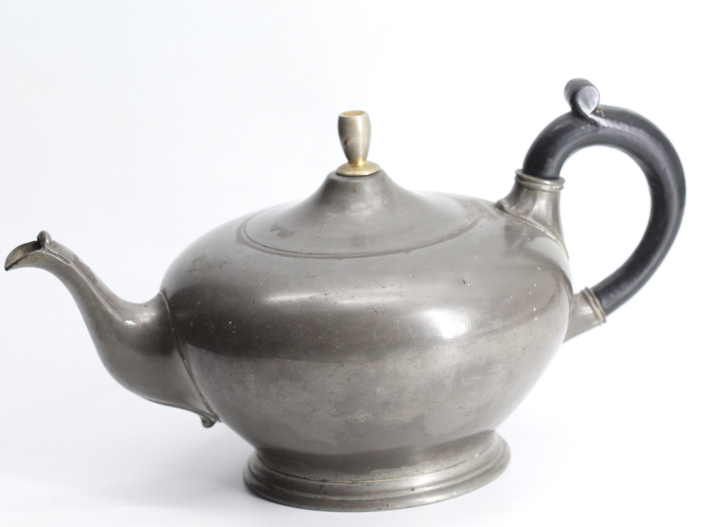 Former teapot R.Broadhead & co Sheffield