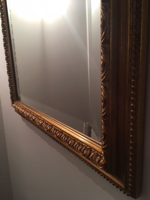 Bevelled mirror with gold frame 49x68cm