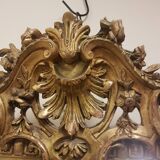 Mirror with parecloses