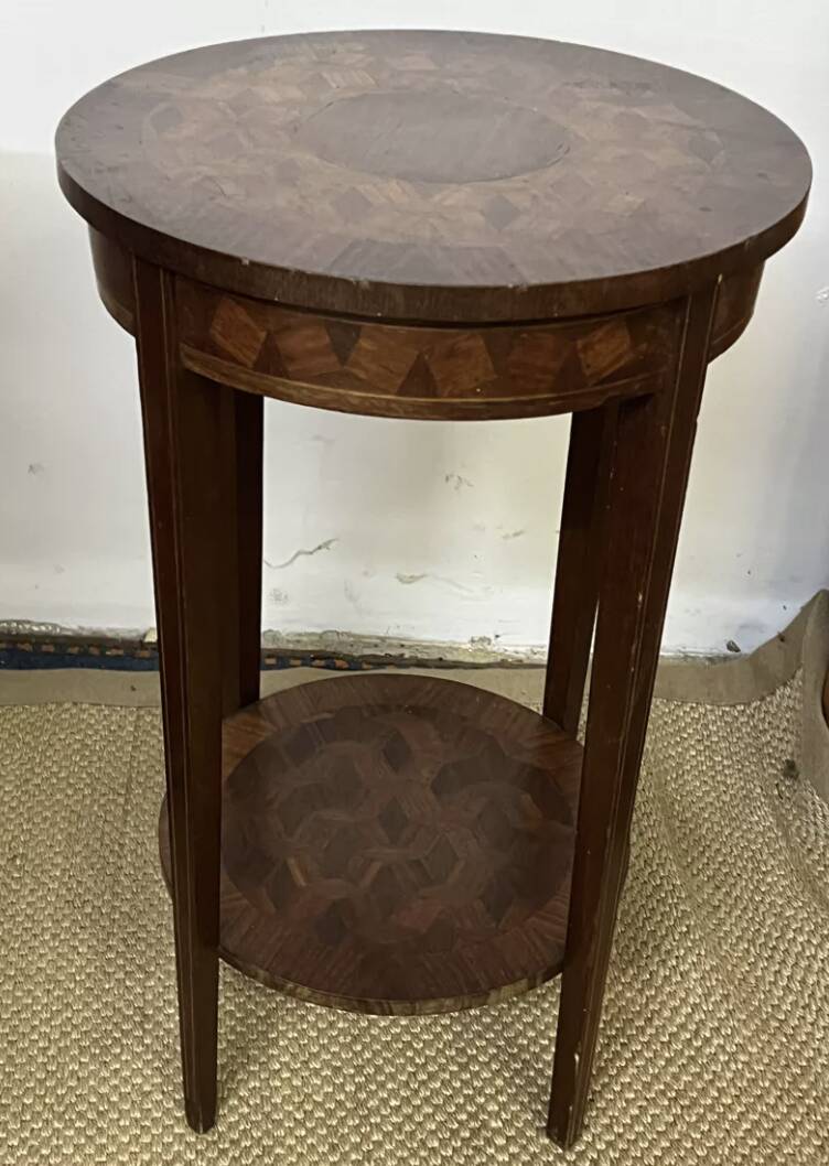 Round pedestal table / side table in wood marquetry