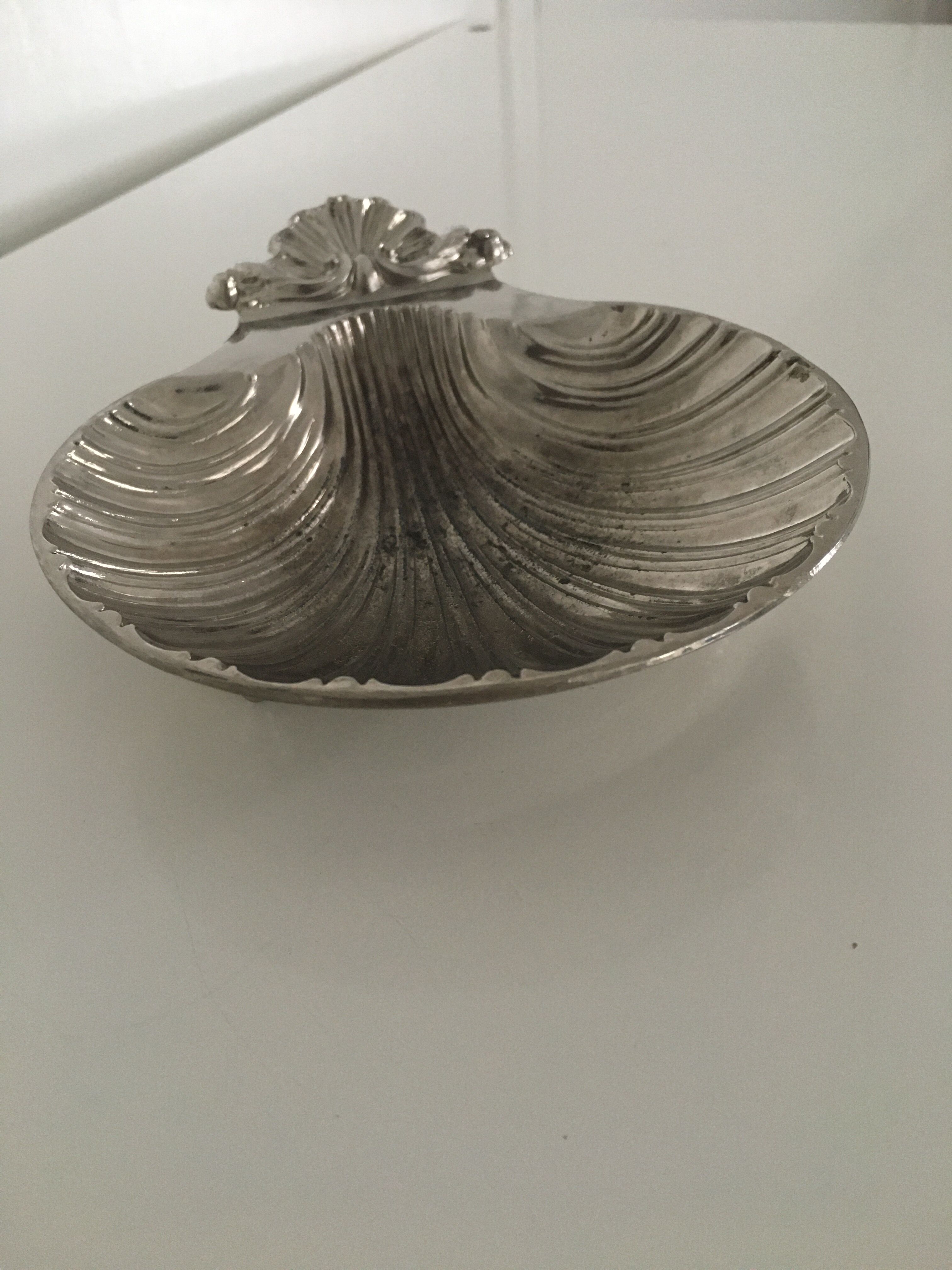 Silver scallop ashtray