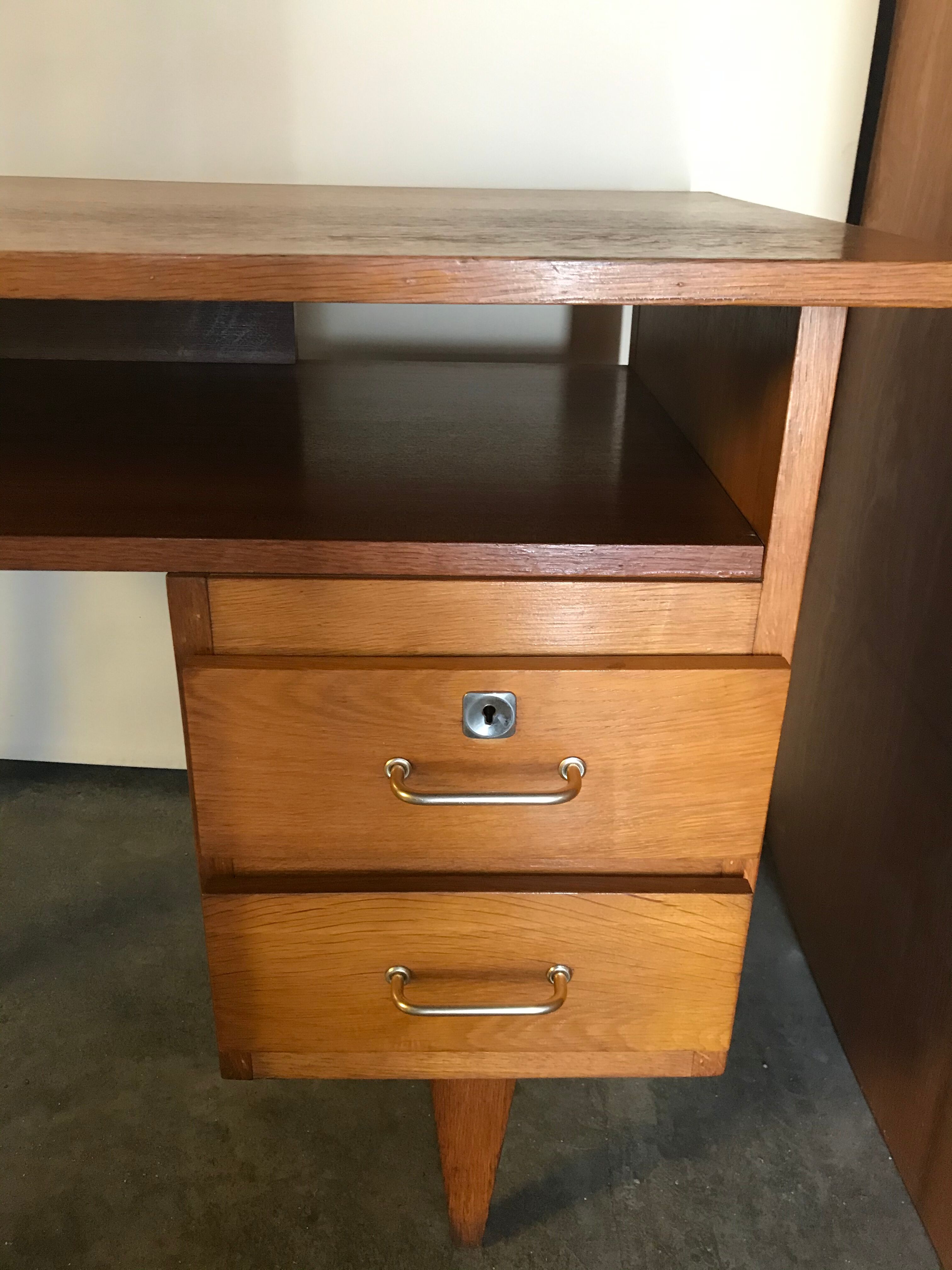 Modernist office Spirol scandinavian design compass feet