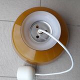 Suspension opaline