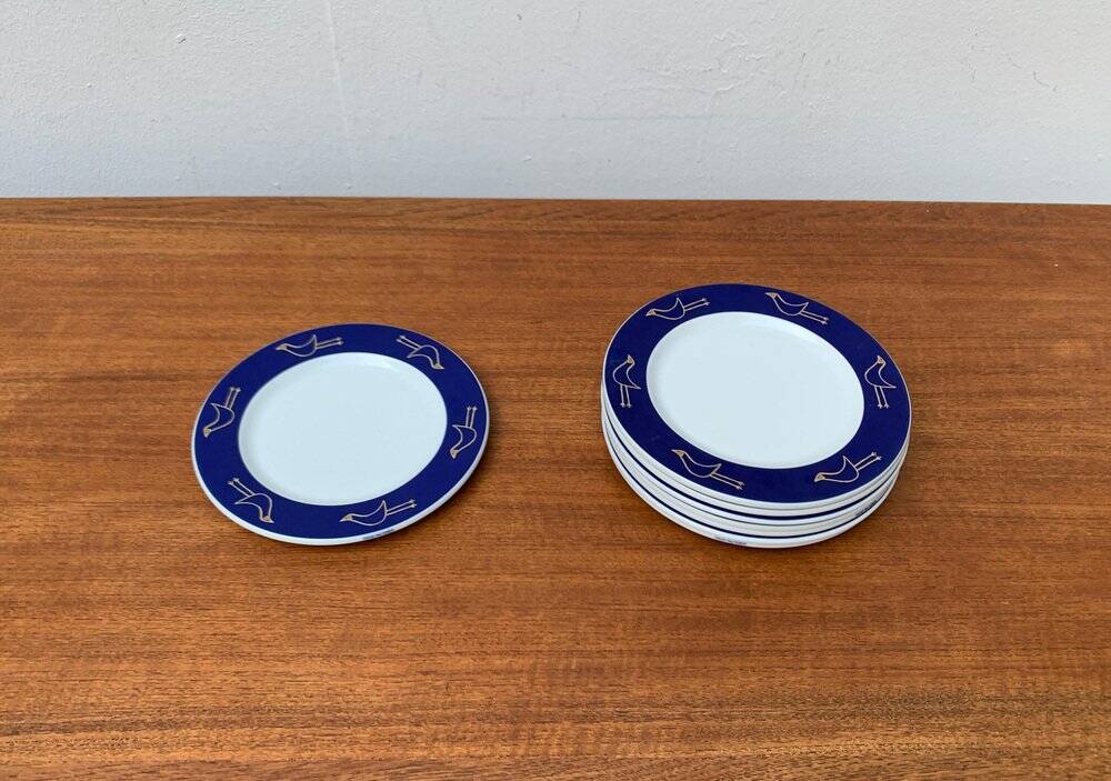 German series of postmodern flying object plates by David Palterer and Sieger Design for Arzberg, 1990s, set of 8.