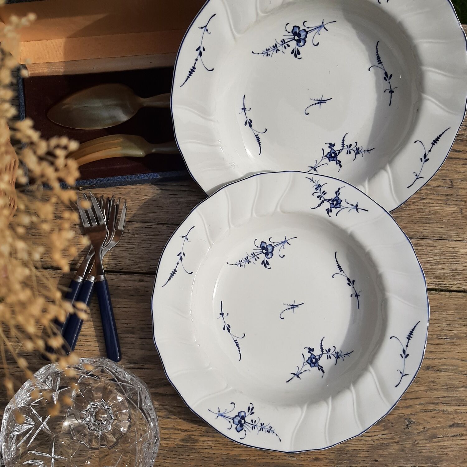 2 Hollow plates Old Luxembourg Villeroy and Boch